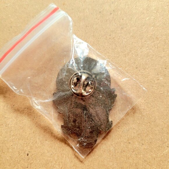 Adult Swim Enamel Pin Mr. Nimbus (Rick and Morty) - San Diego Comic-Con 2024 - Picture 2 of 2